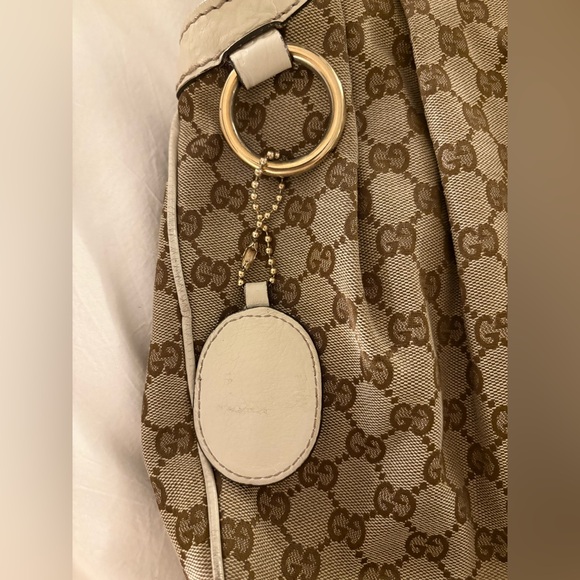 Gucci GG Sukey Medium Tote - Authentic - Picture 14 of 14